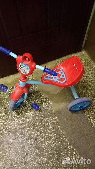 Детский трехколесный велосипед бу