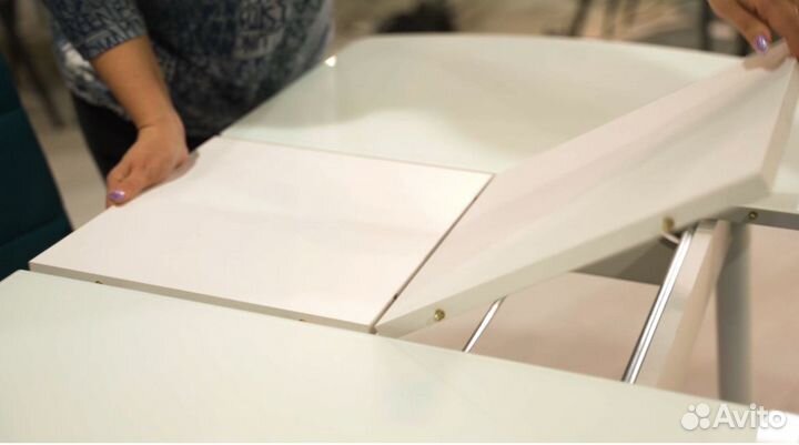 Компактный стол