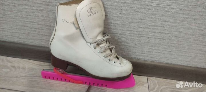 Коньки фигурные dagmar 36 размер