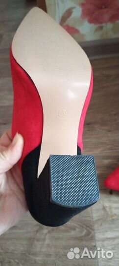 Туфли женские 40 размер новые
