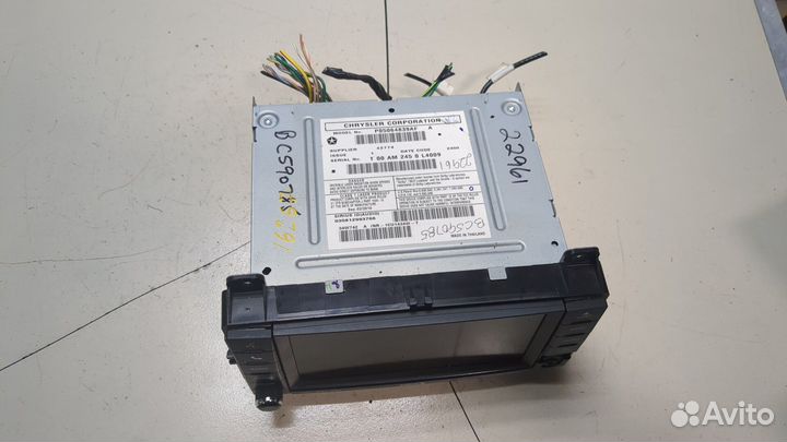 Магнитола Jeep Grand Cherokee, 2011