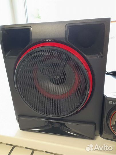 Музыкальный центр LG Xboom CL65DK 950W