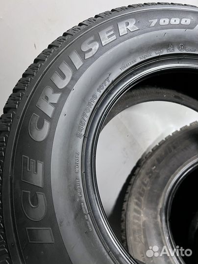Bridgestone Ice Cruiser 7000 245/70 R16