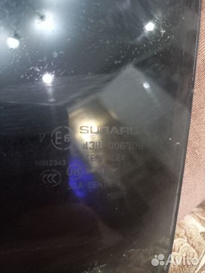 Стекло двери Subaru Outback 2009-2014 BR, заднее л