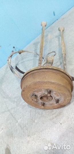 Кулак поворотный задний левый Toyota Corolla 8 (E1