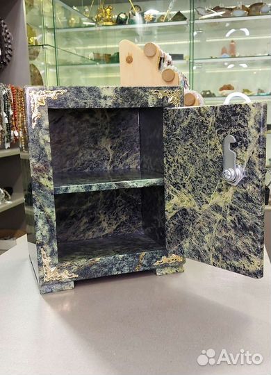 Сейф. Шкатулка. Змеевик