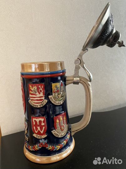 Пивная кружка с крышкой