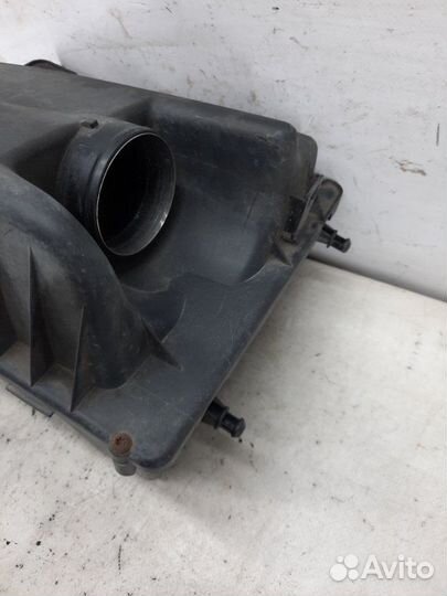 Корпус воздушного фильтра Opel Astra хэтчбэк 3 дв