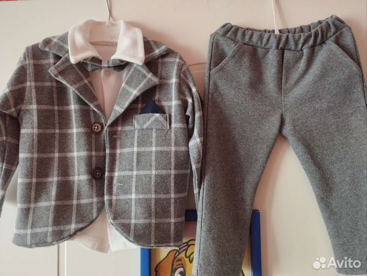 Нарядный костюм для мальчика 80-86