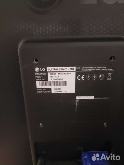 Монитор LG 22