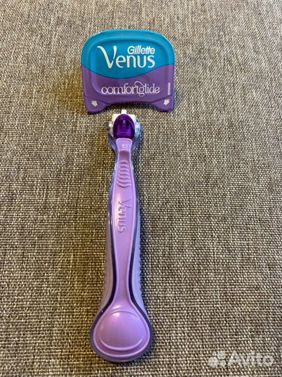 Venus бритва