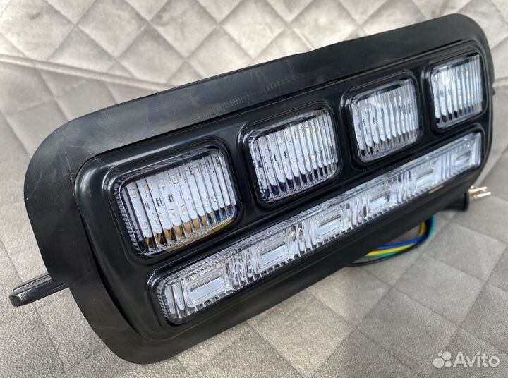 Надфарники Нива новые подфарники