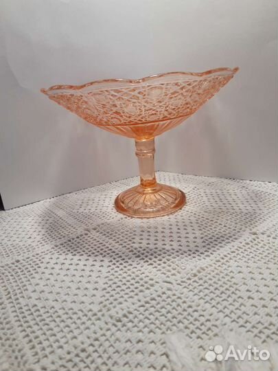 Ваза конфетница цветное стекло