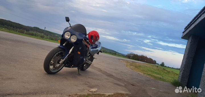 Спорт байк мотоцикл suzuki gsx-r750 в продаже