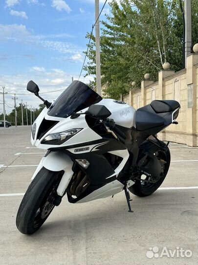 Kawasaki zx6r 636