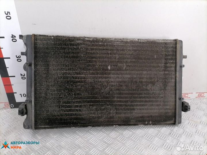 Радиатор (основной) Volkswagen Bora 1999