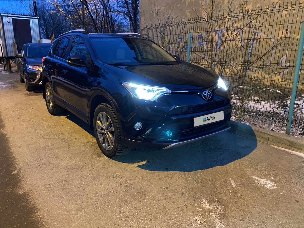 Toyota RAV4: фото владельца