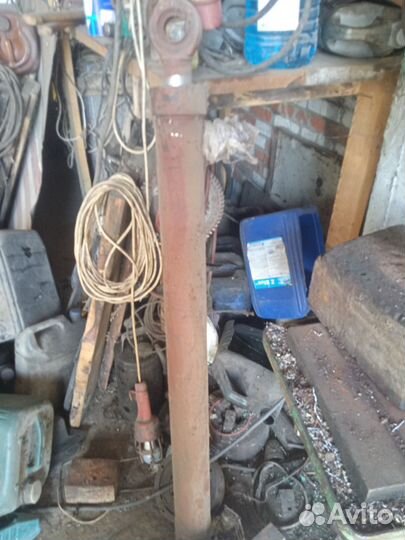 Электродвигатель,колеса на кару