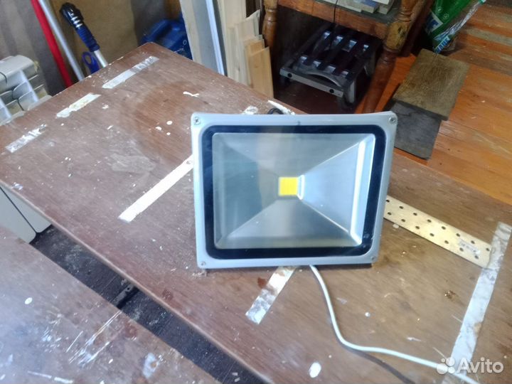 Прожектор светодиодный 30w