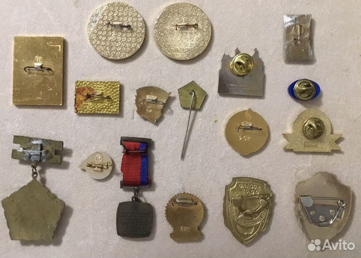 Знаки и значки СССР