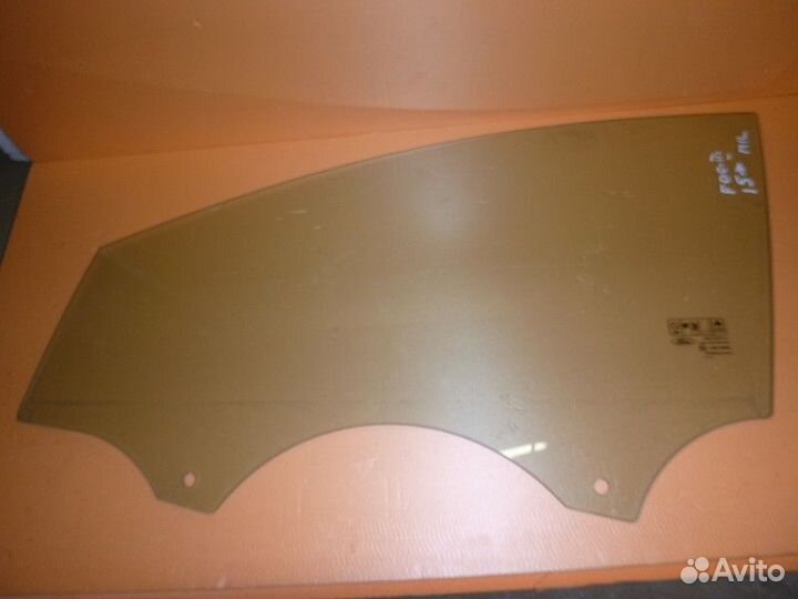 Стекло двери передней левой ford focus III 2011