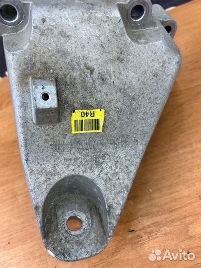 Подушка двигателя правая Kia Stinger 1 G6DP