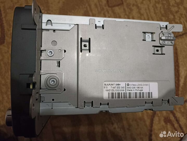 Оригинальная штатная магнитола от VAG RCD 310