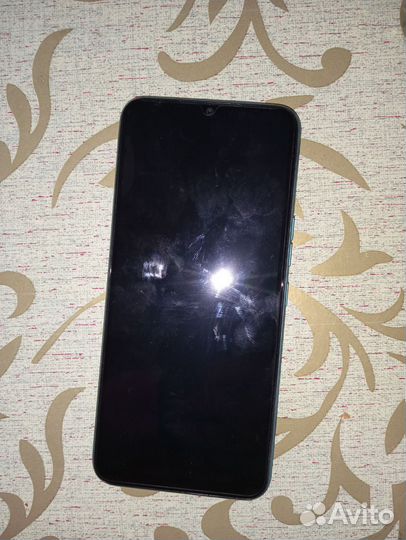 TECNO Spark 8C, 4/64 ГБ