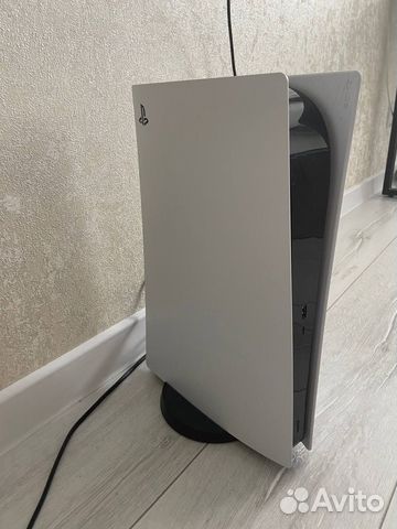 Playstation 5 + подписка deluxe много игр