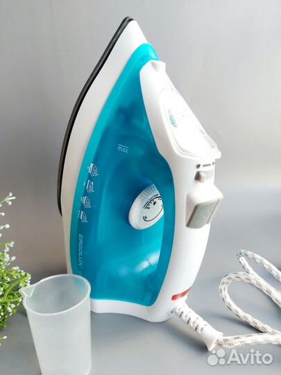 Утюг электрический новый