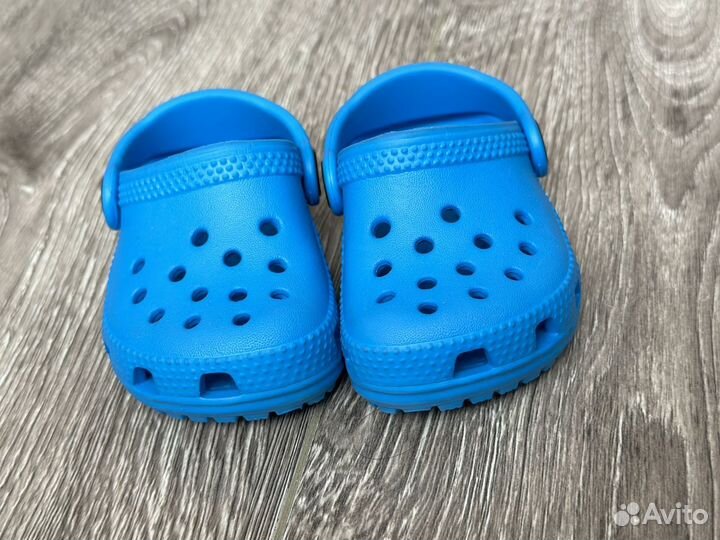 Сланцы детские crocs