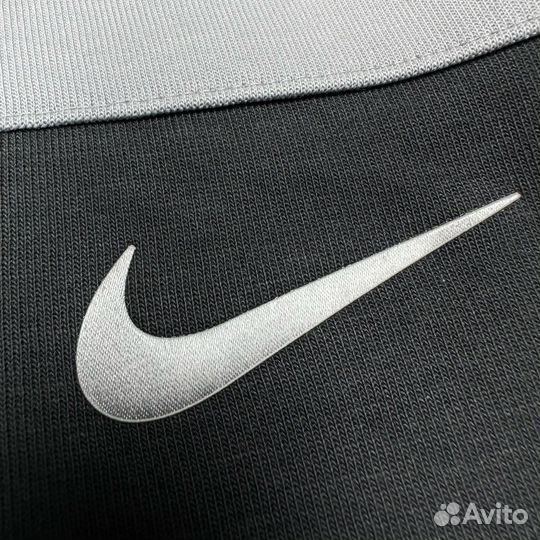 Свитшот Nike