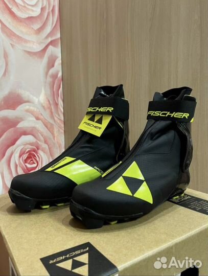 Лыжные ботинки fischer