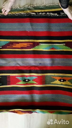 Ковер гладкий