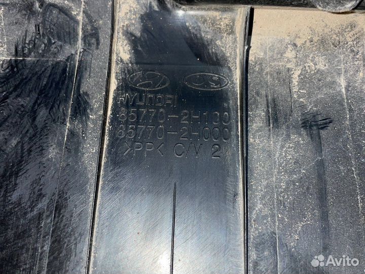 Обшивка задней панели багажника Hyundai Elantra 4