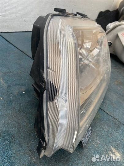 Фара галоген передняя левая Suzuki Grand
