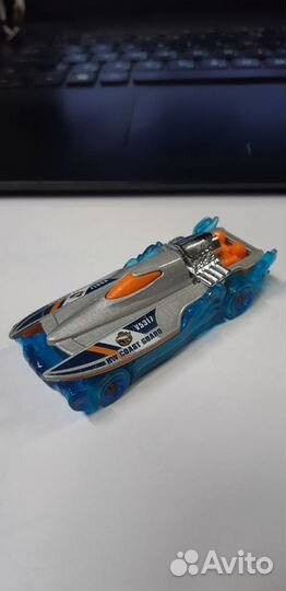 Модель Hot Wheels б/у Mad Splash. -2017