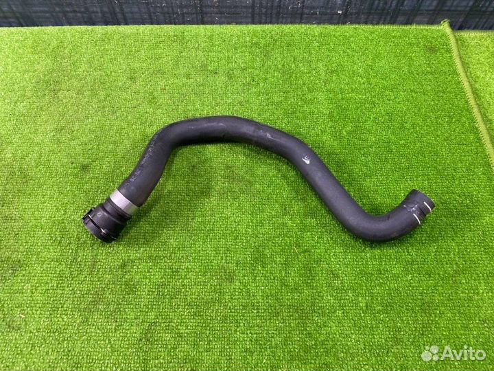 Шланг системы охлаждения Volkswagen Passat B5 AZM