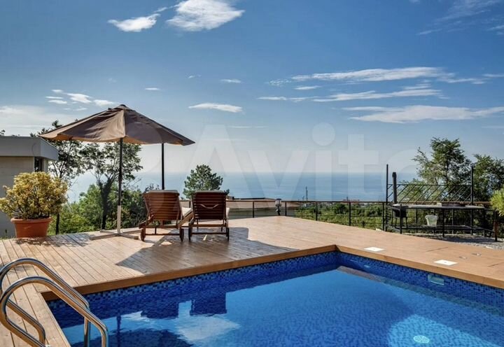 Дом 100 м² на участке 5 сот.