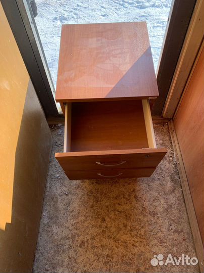 Тумба офисная выкатная