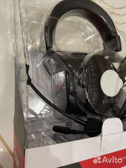 Наушники HyperX Cloud Core 7.1 HX-hscc-2-BK черный
