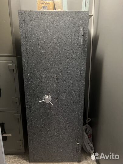 Сейф огнестойкий бу