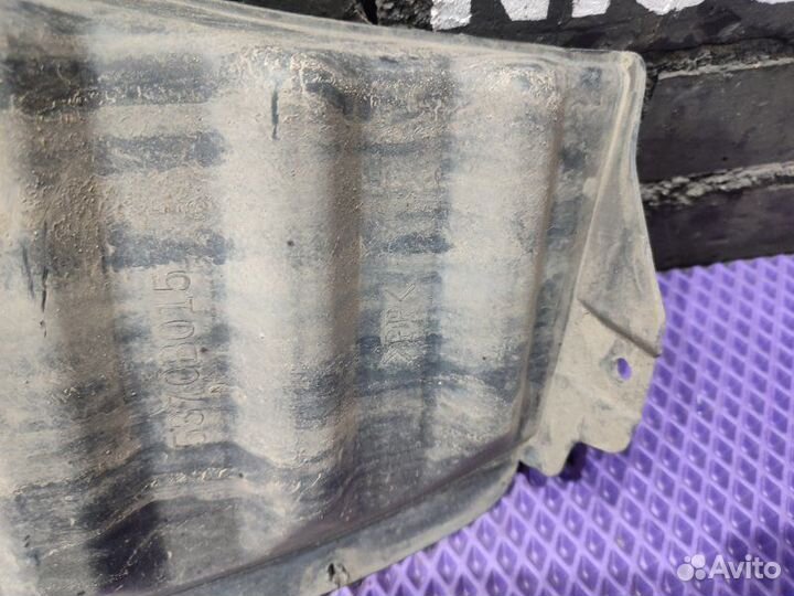 Подкрылок задний левый Mitsubishi Outlander
