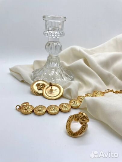 Versace украшения