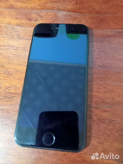 iPhone 7, 32 ГБ