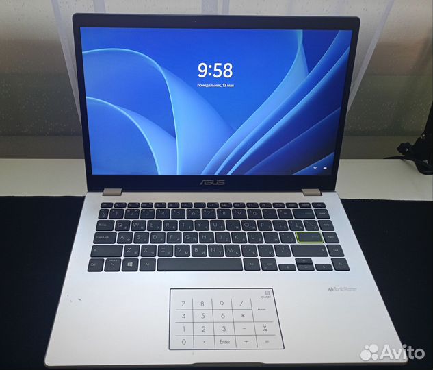 Asus Vivobook E410MA