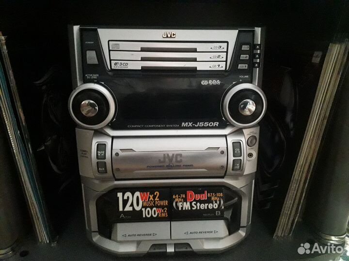 Музыкальный центр