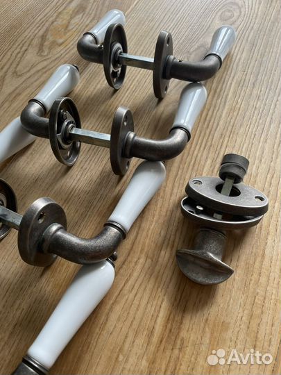 Дверные ручки межкомнатные