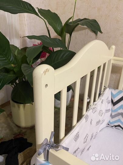 Детская кроватка