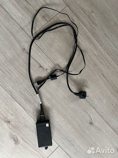 Цветной струйный принтер HP DeskJet 5743